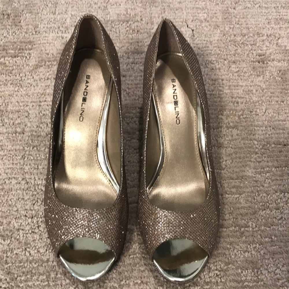 Bandolino Heels in Gold